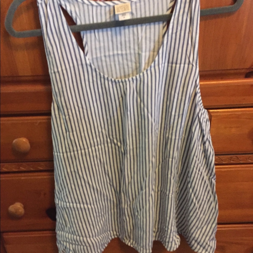 Used xlarge blue striped sleeveless top
